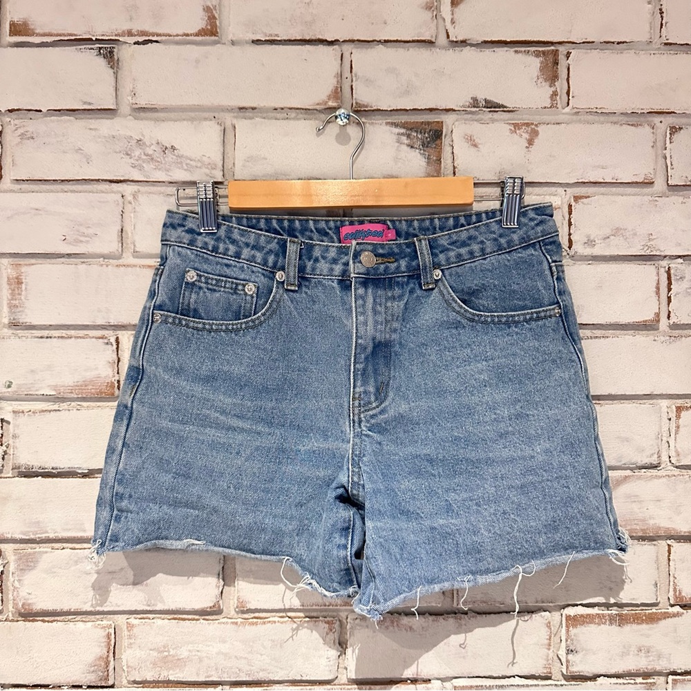 Edikted Jean shorts size small